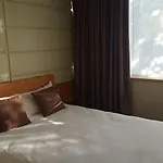 Hotel Contact Du Parc