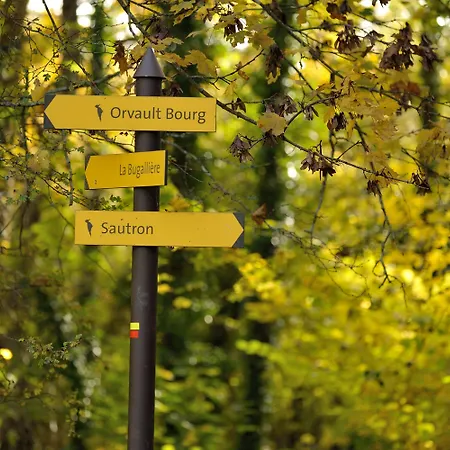 Du Parc Nantes Ouest 酒店 2*