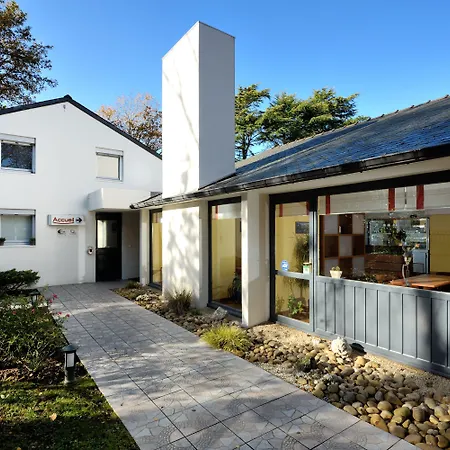 Du Parc Nantes Ouest Hotel