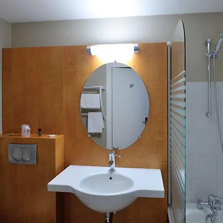 Hotel Du Parc Nantes Ouest