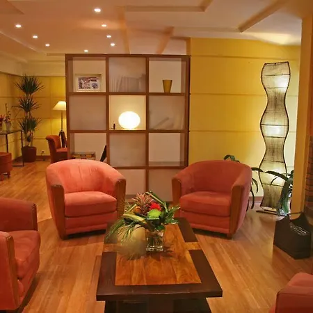 Du Parc Nantes Ouest 2*