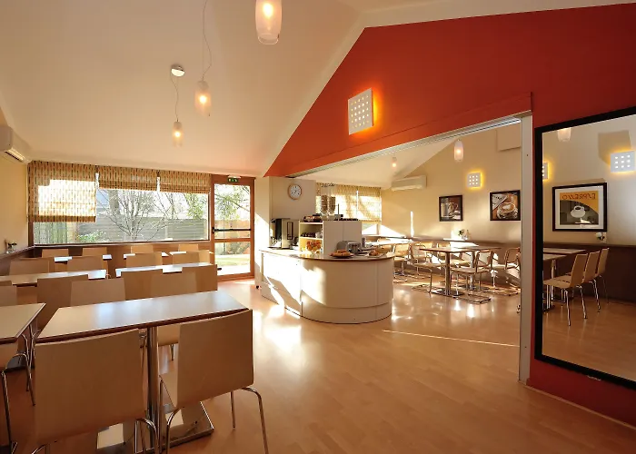 Du Parc Nantes Ouest Hotel