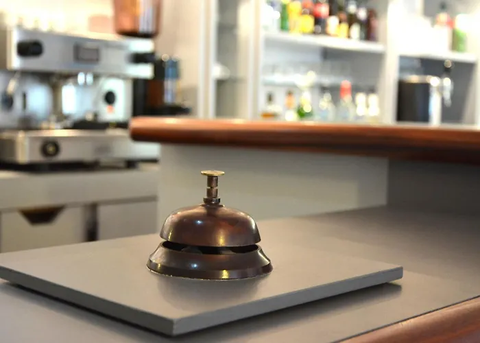 Du Parc Nantes Ouest Hotel 2*