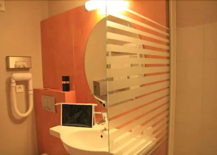 Hotel Contact Du Parc Orvault